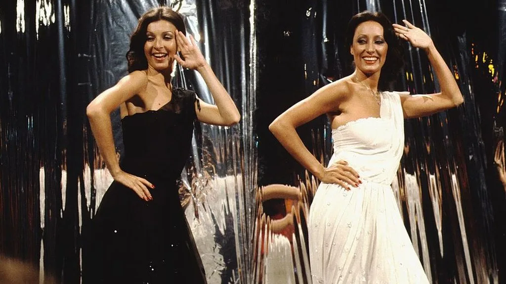Baccara va înregistra din nou „Yes Sir, I Can Boogie” ca imn al Scoției