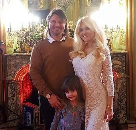 Ianna Novac a ales numele băiețelului ei. Artista este însărcinată pentru a doua oară