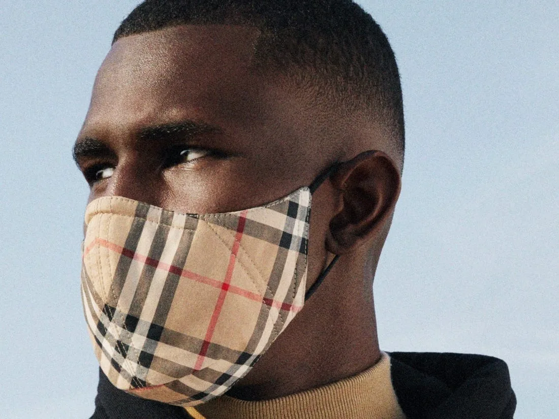Burberry va transmite în direct prezentarea de modă primăvară / vară 2021 pe Twitch