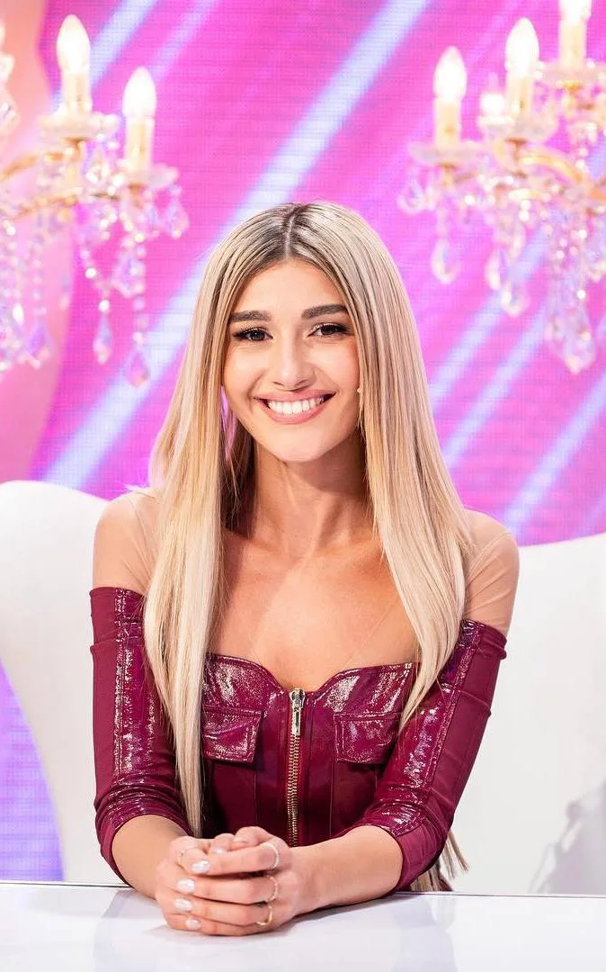 Alina Eremia este noul jurat de la „Bravo, ai stil!”