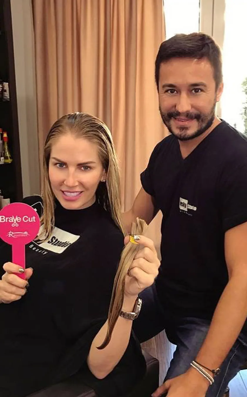 VIDEO EXCLUSIV: Celebrul hairstylist Adrian Perjovski susține campania ”Vieți împletite”, de donare a părului