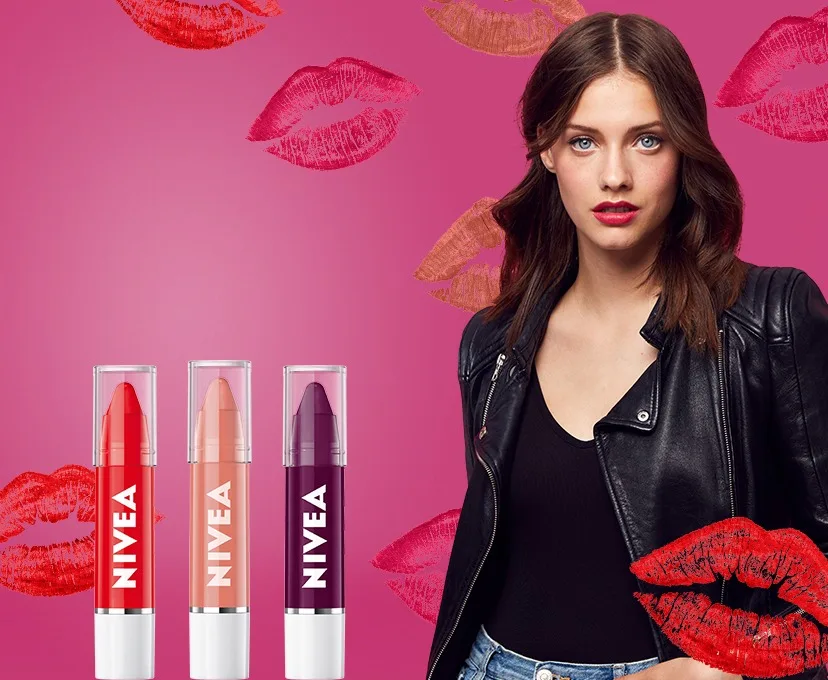În luna iubirii, get your #LipsMadeForDating cu noile creioane de buze NIVEA