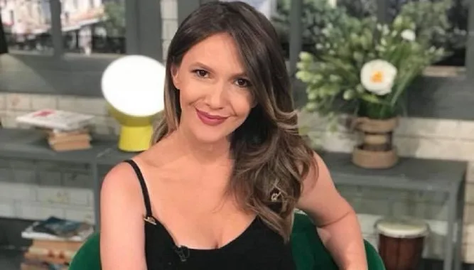 Adela Popescu a discutat despre cum s-a schimbat viața ei de când are 3 bărbați în casă: „Eu nu cred in casniciile in care femeia conduce”