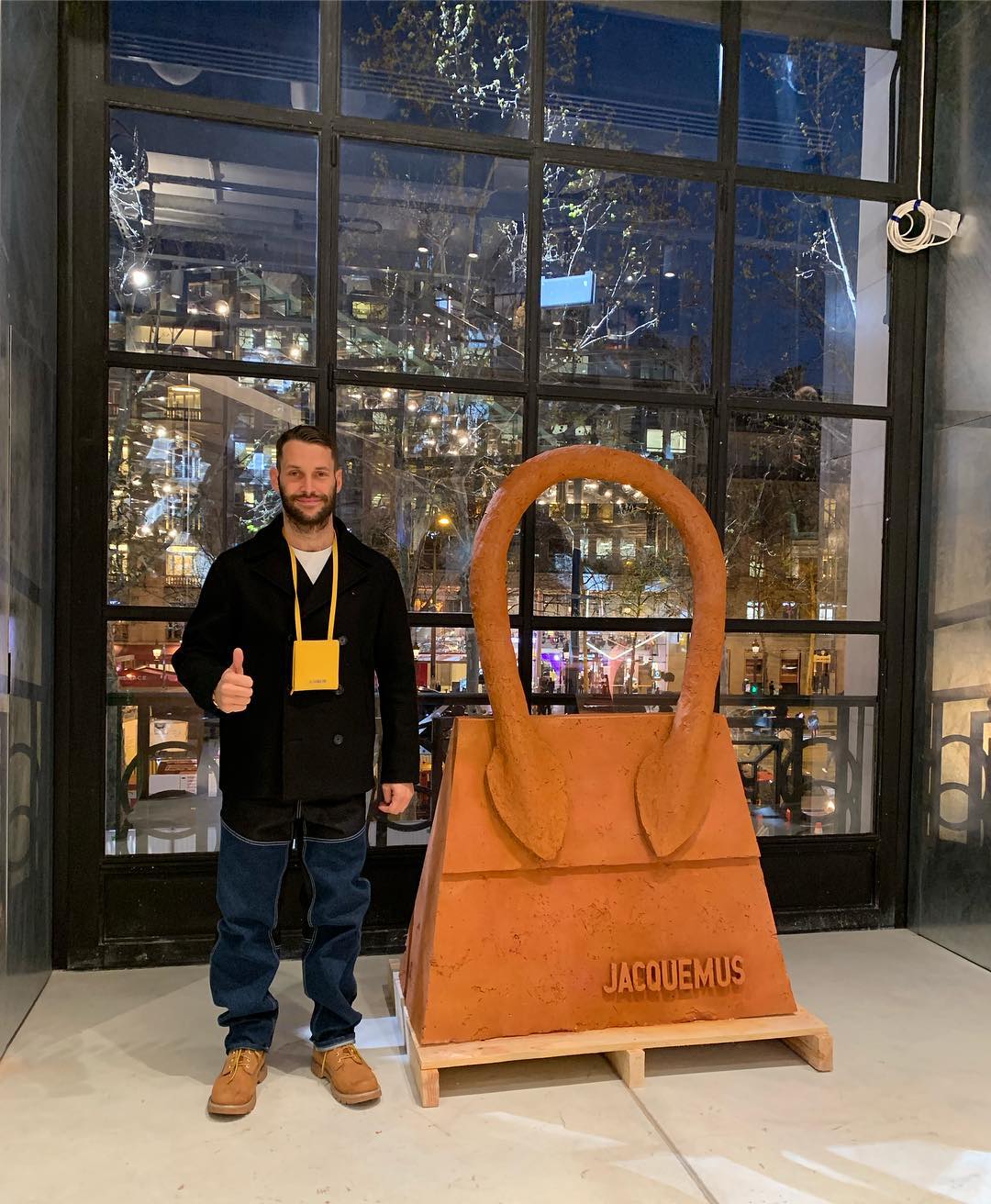 Designerul Jacquemus își deschide propria cafenea în Paris