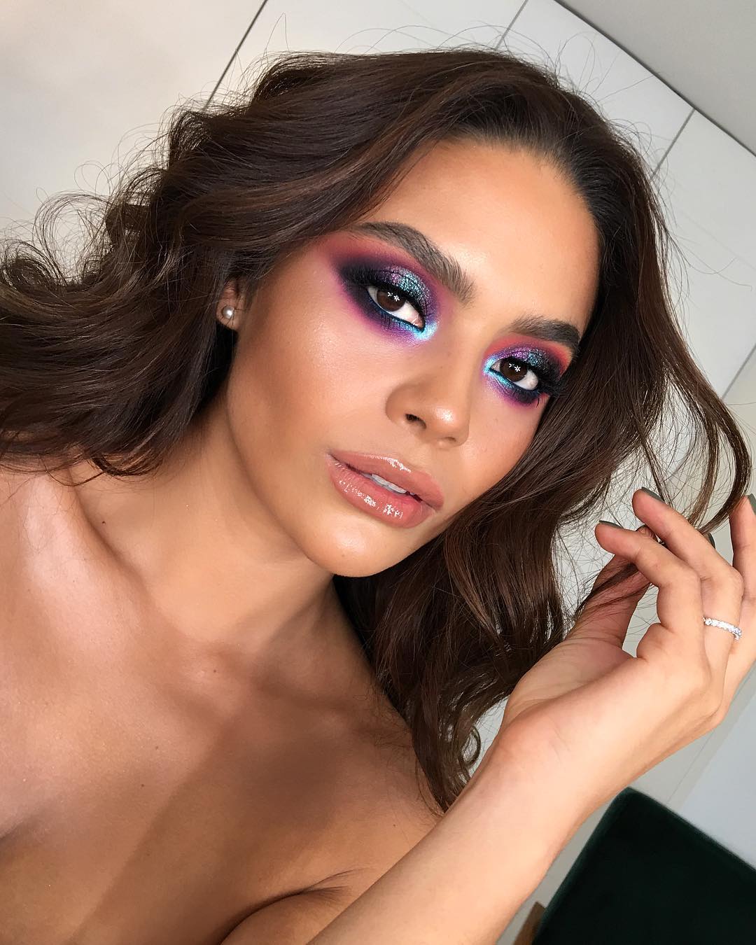 Machiaj de seară pentru ochi căprui! Secretele unui make-up spectaculos
