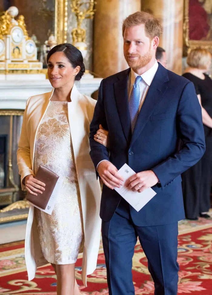 Meghan Markle a născut primul copil. Ducesa de Sussex și Prințul Harry au dezvăluit sexul bebelușului