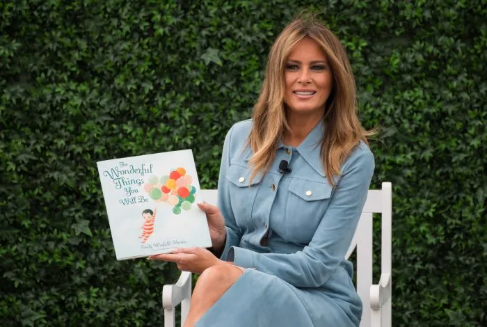 Melania Trump a purtat o ținută de 6.000 de euro la petrecerea de Paște. N-a lăsat nimic la vedere