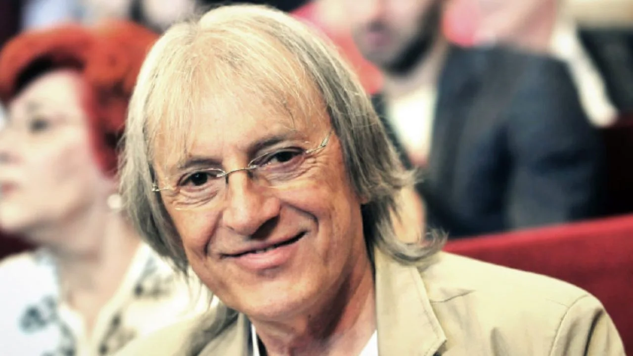 Secretele din viața intimă a artistului Mihai Constantinescu ies la iveală după ce a ajuns pe patul de spital
