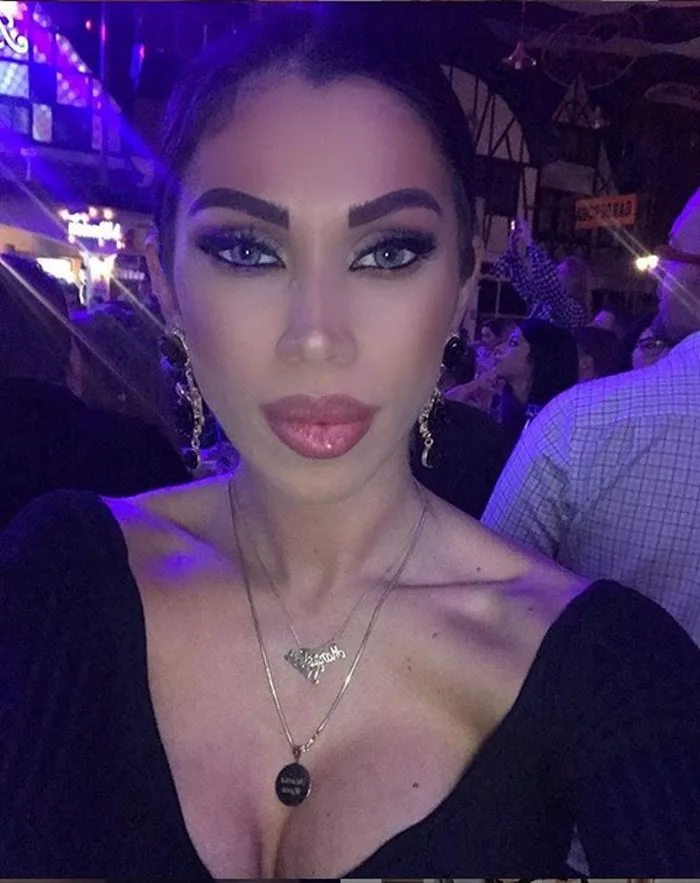 Raluca, soția lui Pepe, și-a schimbat lookul! A renunțat la părul lung…