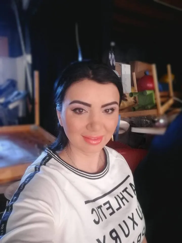 Adriana Bahmuțeanu dă detalii după ce instanța a stabilit că băieții ei vor locui la Silviu Prigoană. „Îmi iubesc copiii, însă mă simt total depășită financiar de pretențiile lor”