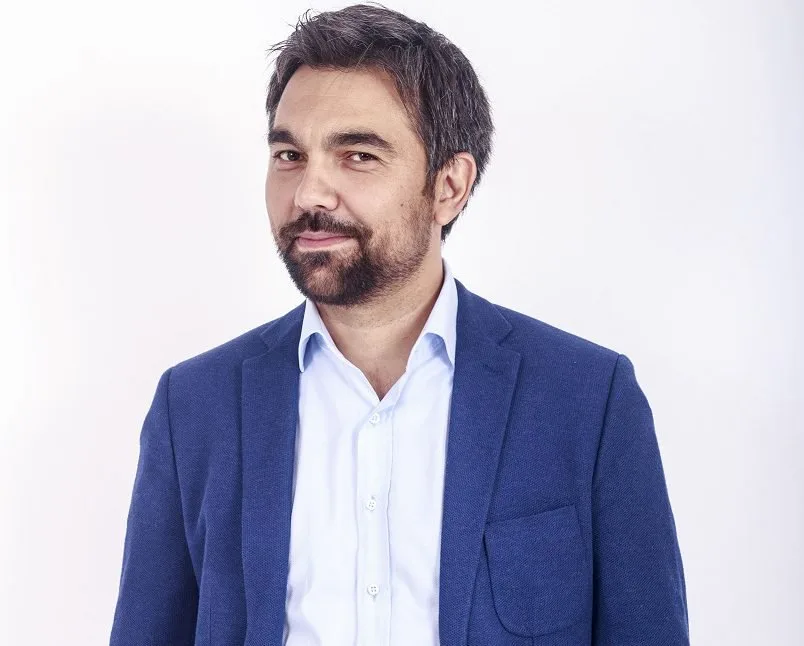 VIDEO/ Andreeas Petrescu e dependent de Augusta Lazarov: „Îmi dă energie pozitivă. Nu e genul de nevastă care vine să controleze!”