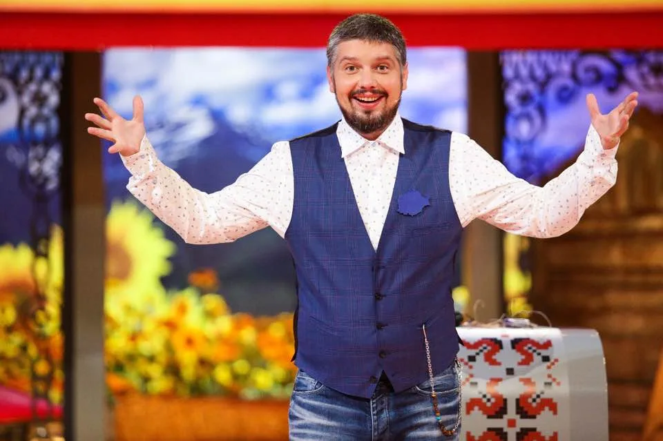 VIDEO/ Actorul Cătălin Neamțu a trecut în spatele camerelor de filmat. Este în echipele „Românii au talent” și „Cântă acum cu mine”