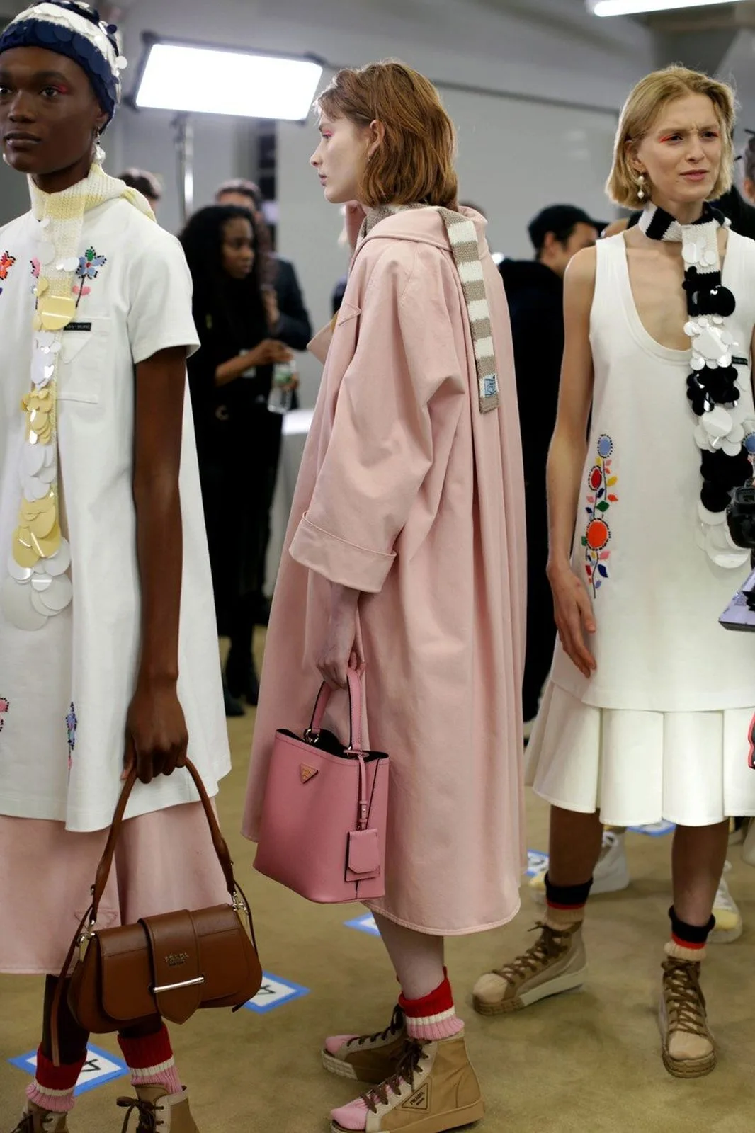 Colecția Prada Resort 2020 – Simplitate, eleganță și modernism