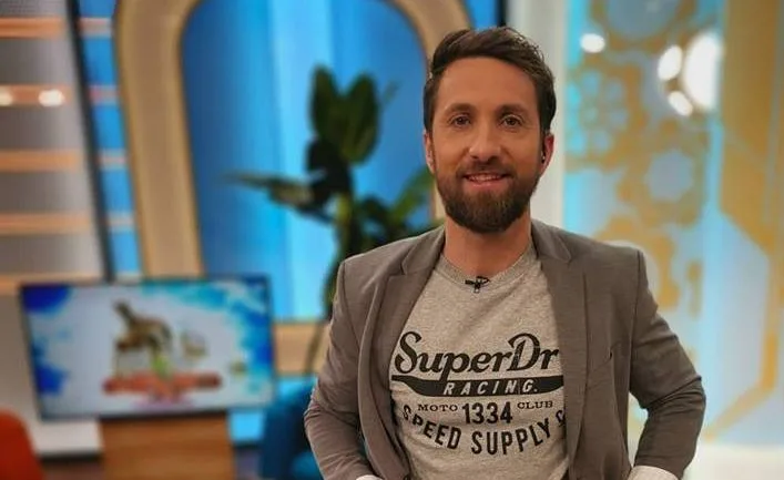 Dani Oțil, de nerecunoscut la „Scena misterelor”. Colegii lui au rămas cu gura căscată