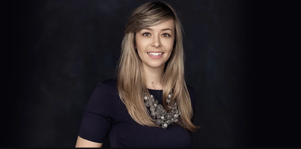 Cercetătorii canadieni ne promit o pastă de dinți  și mai eficientă și fără fluor – noi am întrebat pe dr. Alexandra Mircea ce recomandă
