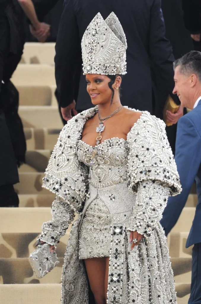 A mai rămas o lună până la Met Gala! Care este tema anului acesta și ce ne rezervă evenimentul