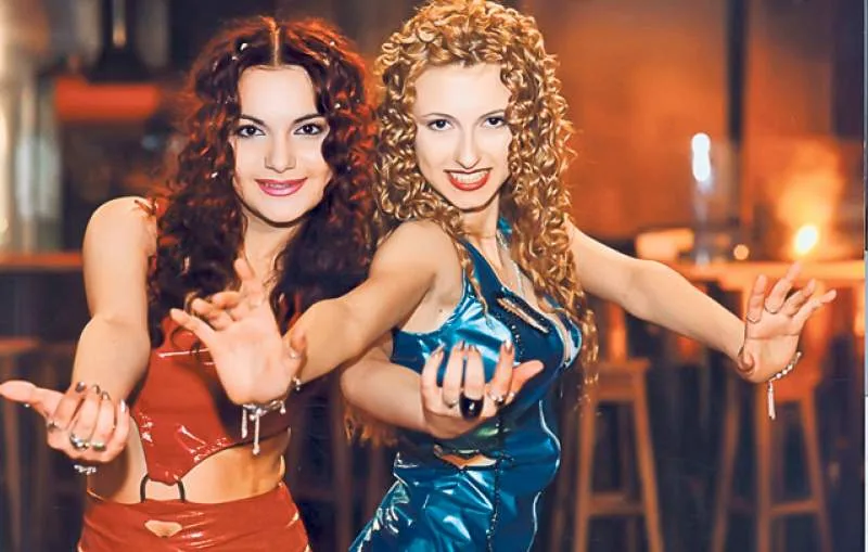 Andreea Bălan şi Andreea Antonescu, împreună la 20 de ani de la debut. Cum arată fetele de la Andrè astăzi