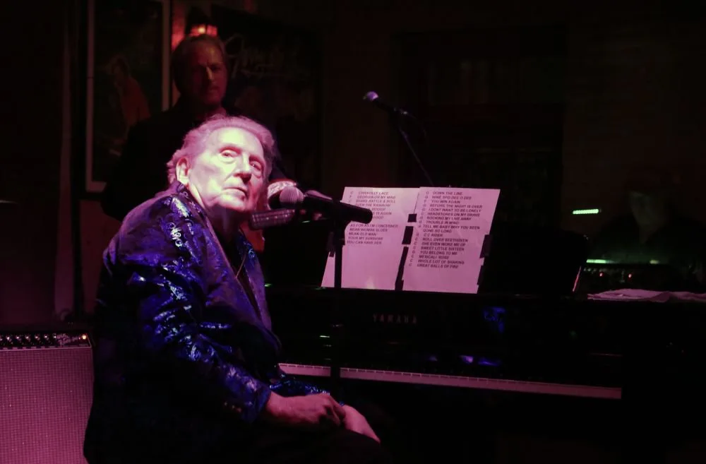 Cântărețul Jerry Lee Lewis a suferit un accident vascular cerebral. Care este starea artistului american