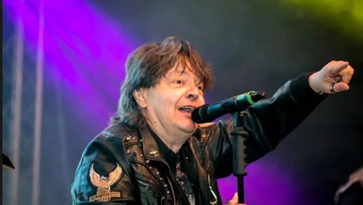 Leo Iorga a ajuns în Germania, unde se va opera. Mesajul transmis de artist