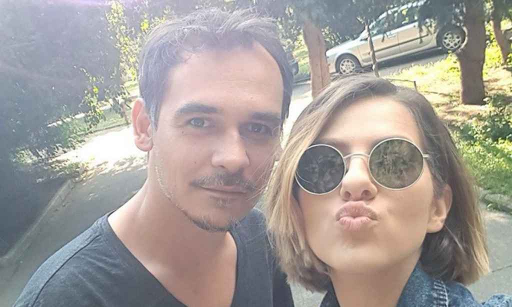 Răzvan Simion pleacă în vacanță alături de cei doi copii și de Lidia Buble