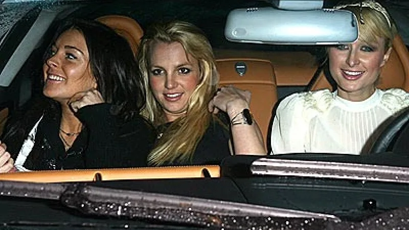 Paris Hilton, adevărul despre celebra fotografie cu Britney Spears și Lindsay Lohan