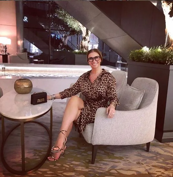 Ce culoare țipătoare a purtat Anamaria Prodan. „Fată, ce semafor ești”