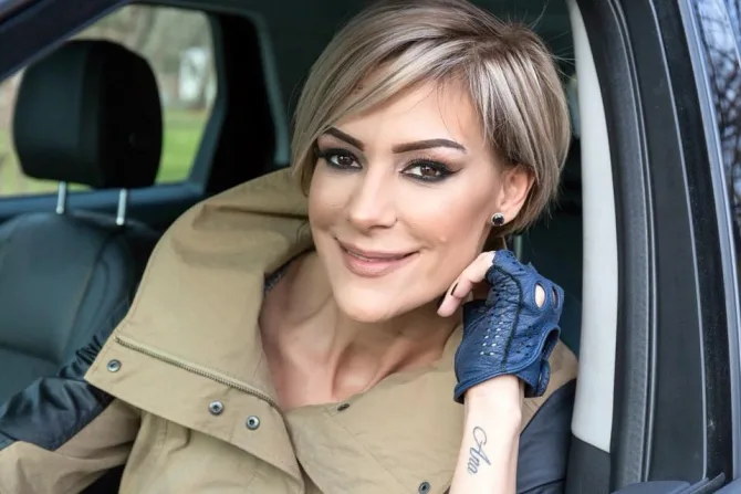 Roxana Ciuhulescu, schimbare de look! Cum și-a îmbunătățit prezentatoarea tv aspectul fizic