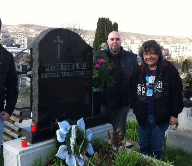 Melodie-omagiu pentru Teo Peter, la 15 ani de la moarte  «Sunt sigur că de acolo, de Sus, tata e mulțumit de ceea ce fac»
