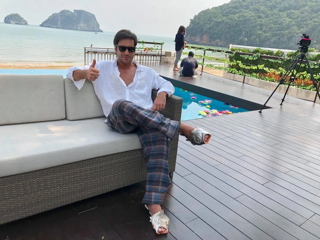 Radu Vâlcan, detalii din culisele reality show-ului INSULA IUBIRII. Cum și-a petrecut prezentatorul TV timpul în Thailanda, între filmări