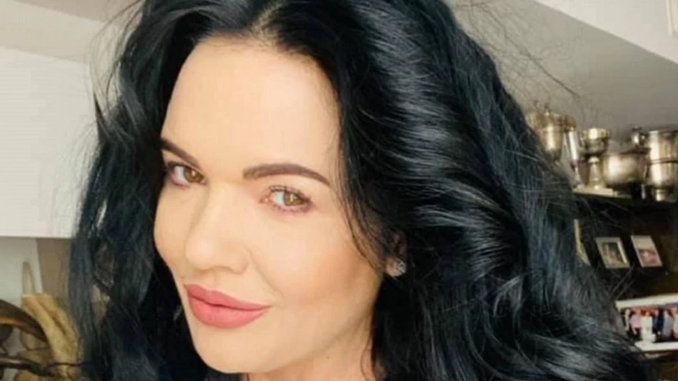 IOANA NĂSTASE, PREGĂTITĂ SĂ ÎȘI DESCHIDĂ O AFACERE!