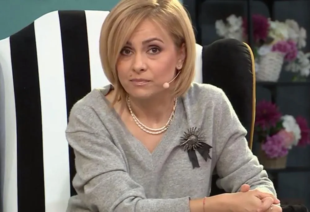 SIMONA GHERGHE S-A INFECTAT CU COVID.