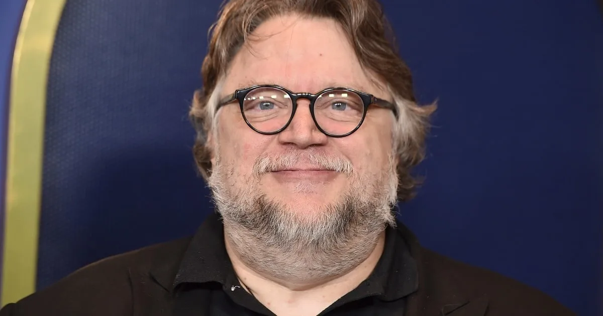Guillermo del Toro își are premiera Pinocchio și primește un doctorat onorific