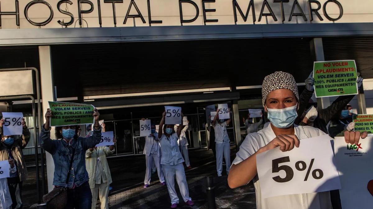 Medicii Spitalului Mataró protestează împotriva orelor suplimentare și avertizează că UTI este în pericol