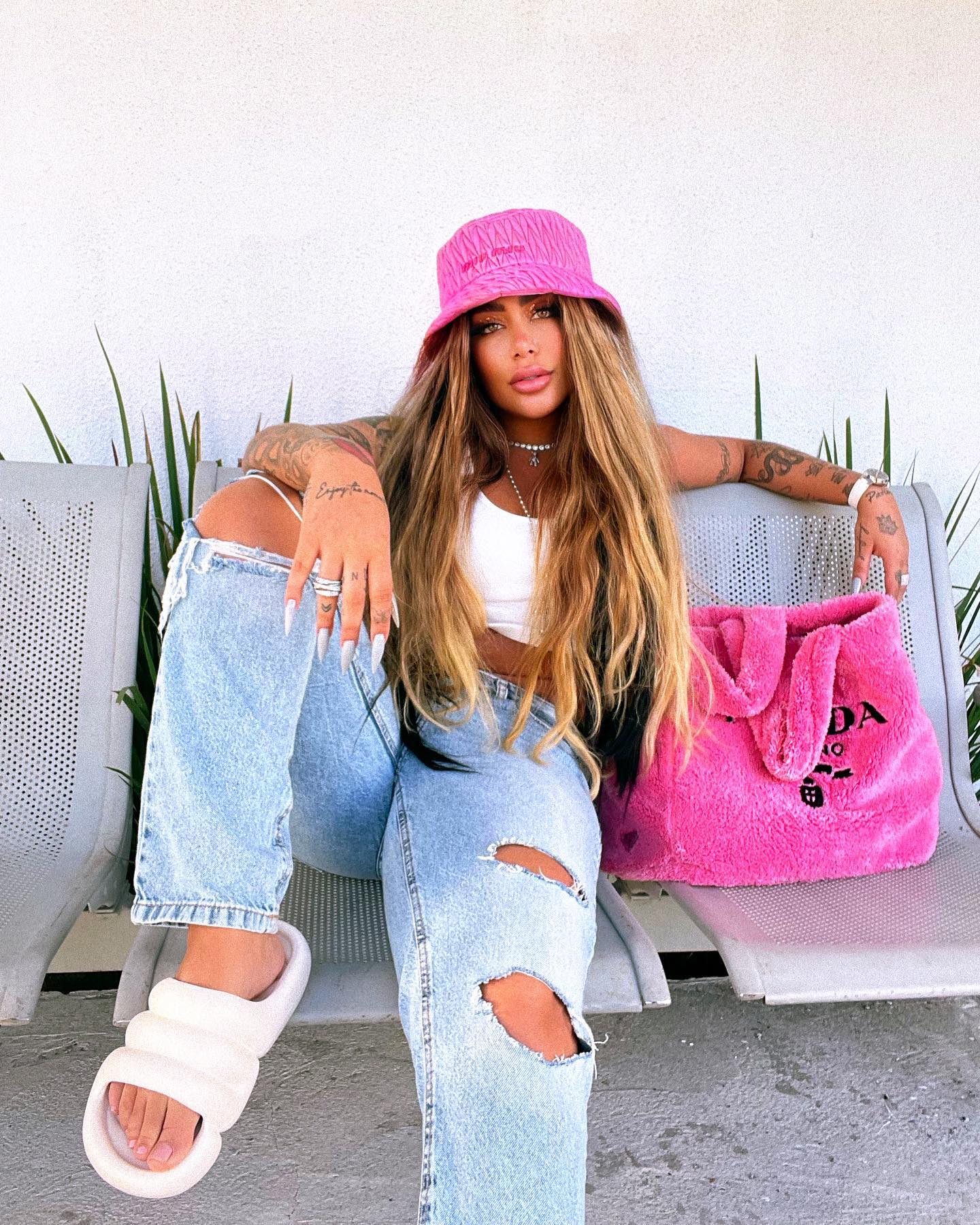 Rafaella - Instagram