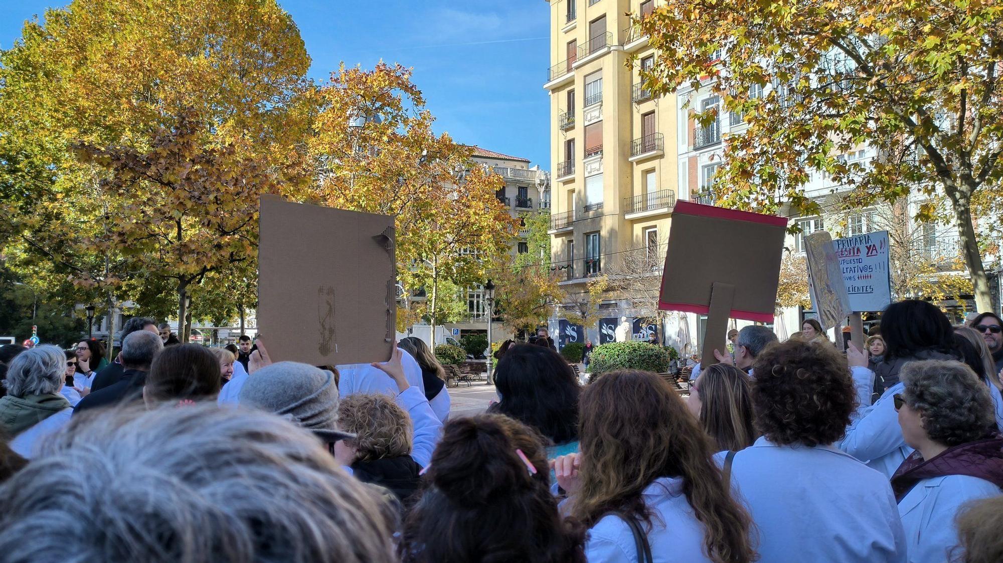 A șaptea zi de grevă: sindicatul medicilor acuză Madrid Health de "nu muta fila"