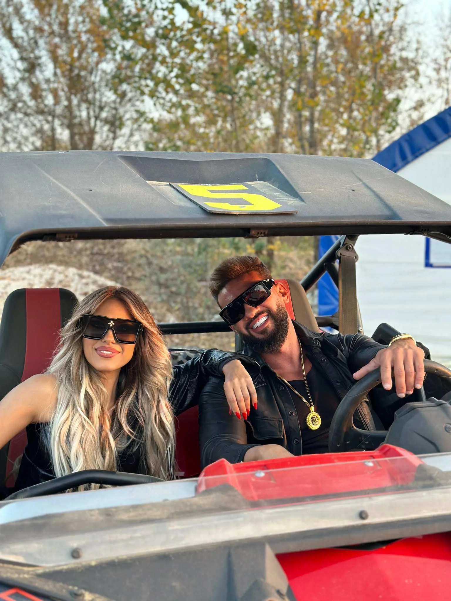 Ce motive își dau Amna și Dorian Popa să meargă înainte! Ce a învățat artista de la celebrul vlogger! “Suntem cuplul industriei muzicale în România!”