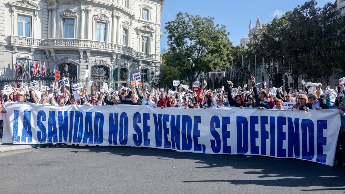 Madridul ajunge la un acord cu medicii pentru a anula greva de urgență