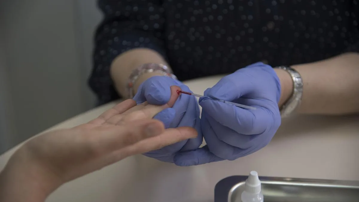 O persoană infectată cu HIV: "Există încă multă rușine și stigmatizare și te simți singur"