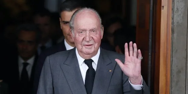 Regele Juan Carlos I câștigă bătălia juridică împotriva Corinnei