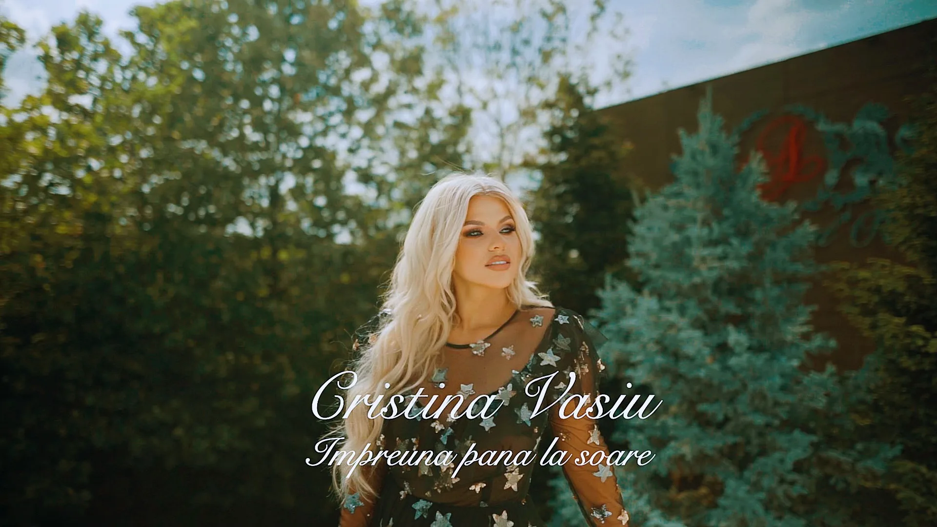Cristina Vasiu lansează “Împreună Până la Soare”, o nouă piesă de suflet. A fost cerută în căsătorie la filmările videoclipului!