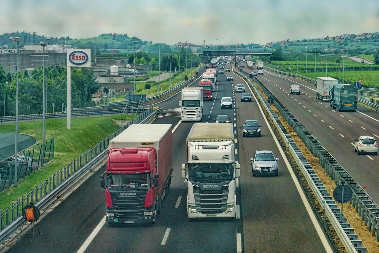 Anvelope auto si anvelope pentru camioane – O calatorie in lumea rotirii pe drum