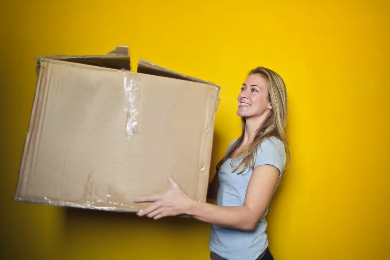 Ambalaje de calitate pentru succesul în retail: cutii din carton personalizate