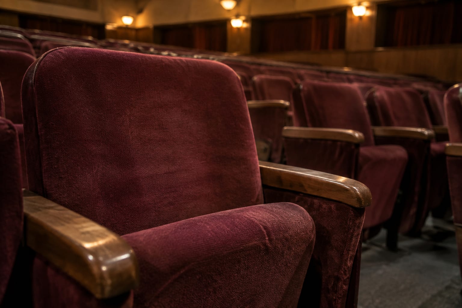 Scaune în Astra Film Cinema